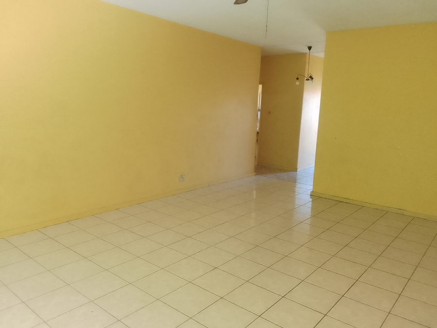 2 Bedroom Property for Sale in Rustenburg Central North West